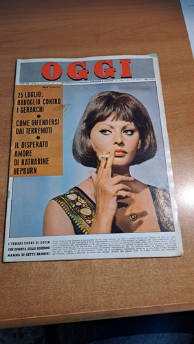 Settimanale oggi rivista - -,